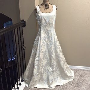 Scott McClintock wedding gown